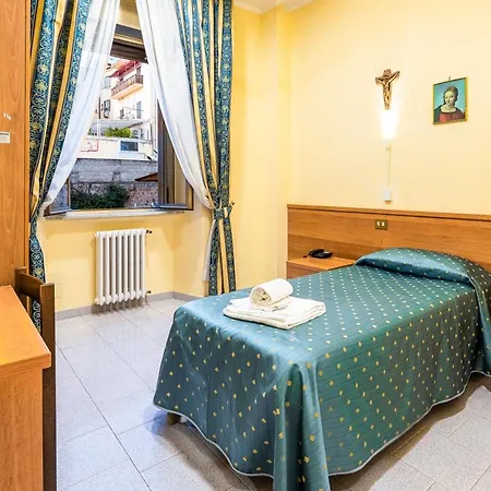 Guest house A Casa Simpatia -check-in Bixio 41
