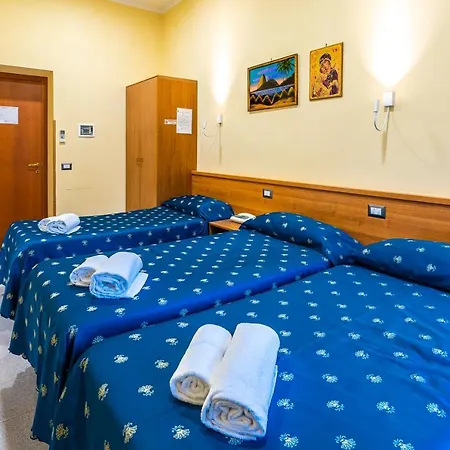 Penzion A Casa Simpatia -check-in Bixio 41